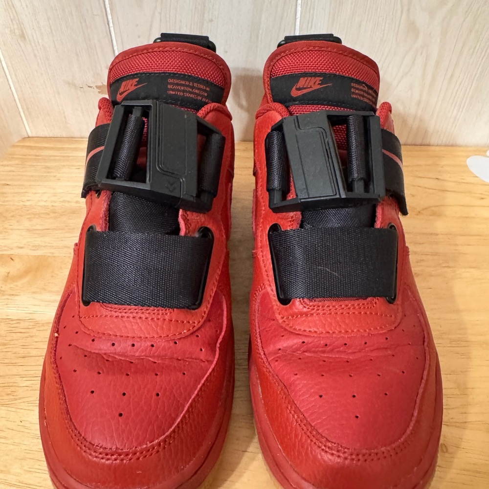 Nike Air Force 1 Utility Sneakers Red Gum